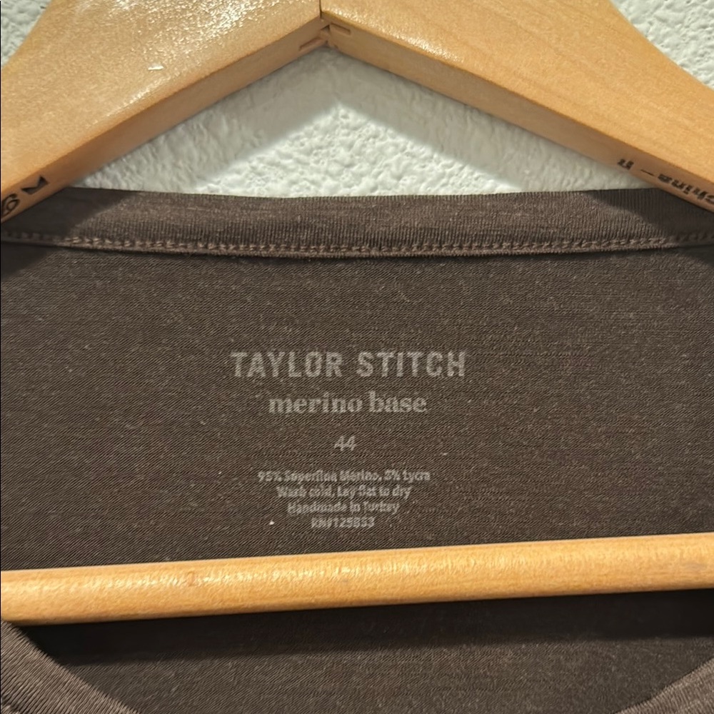 Taylor Stitch Men's Dark Brown Merino Short Sleeve Tee - Picture 2 of 9